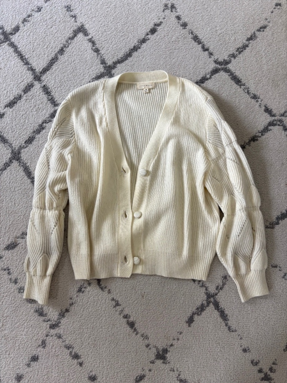 Cream Knit Cardigan- Promesa